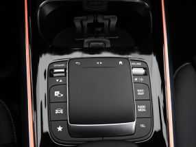 Mercedes-Benz B - 2020