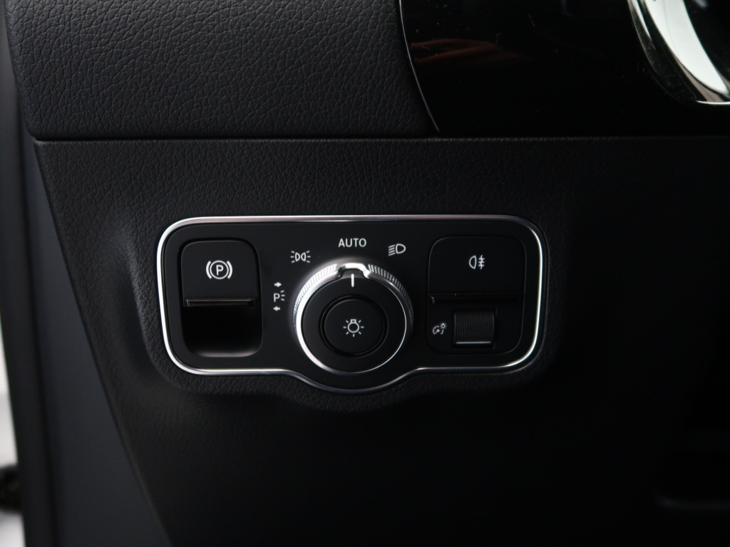 Mercedes-Benz B