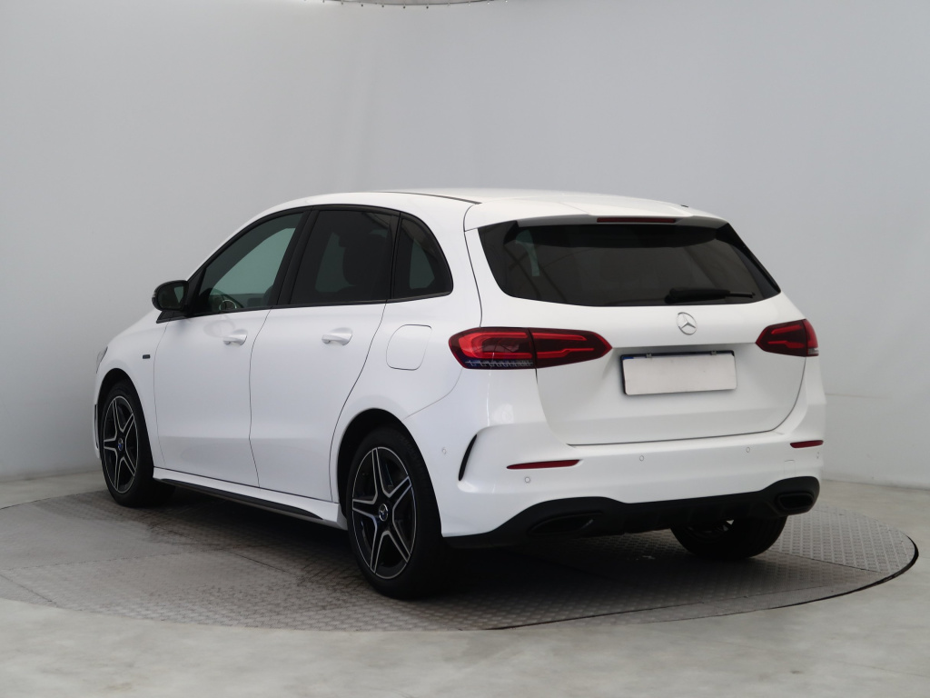Mercedes-Benz B