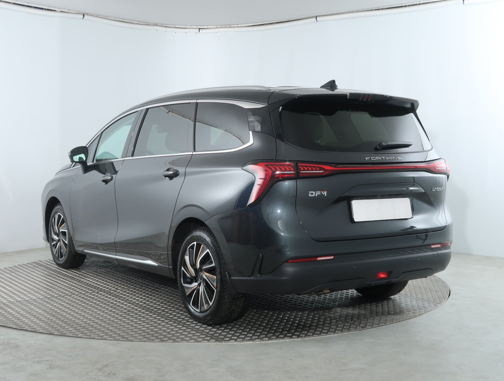 Dongfeng U-Tour
