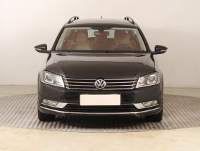 Volkswagen Passat - 2012