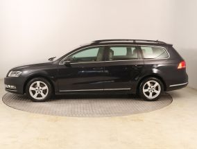 Volkswagen Passat - 2012