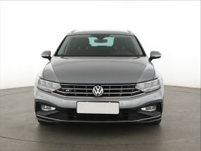 Volkswagen Passat - 2020