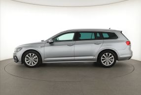 Volkswagen Passat - 2020