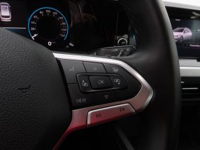 Volkswagen Golf - 2021