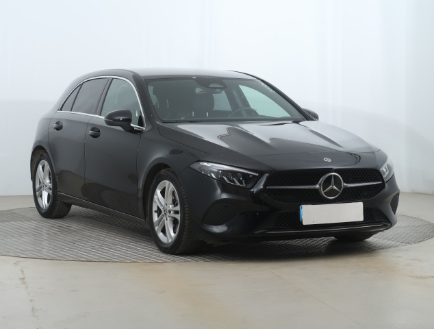 Mercedes-Benz A 180, 2023