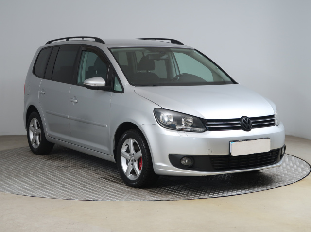 Volkswagen Touran 2011