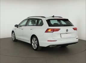 Volkswagen Golf - 2021
