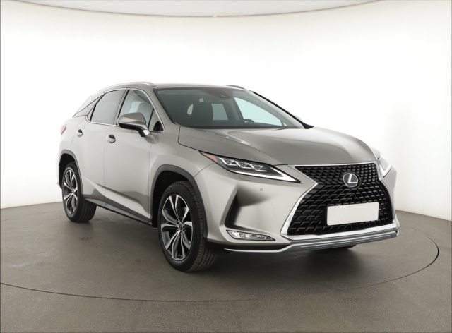 Lexus RX 2022