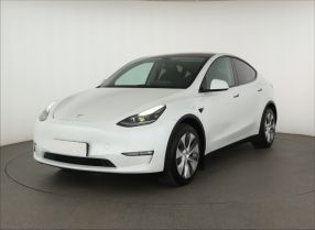Tesla Model Y - 2023