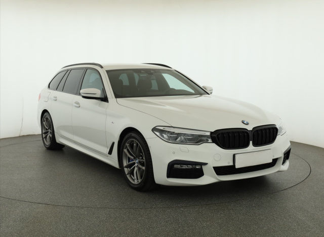 BMW 5 2018
