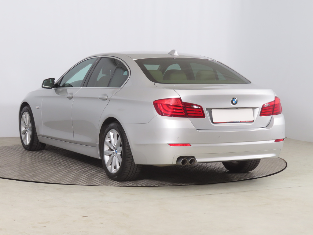 BMW 5