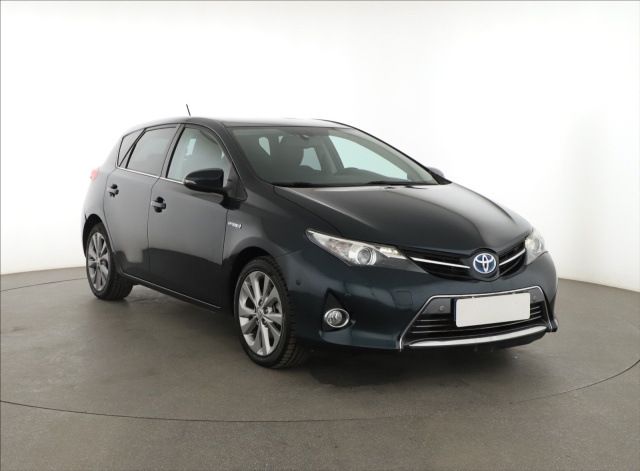 Toyota Auris 2014