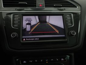 Volkswagen Tiguan - 2016