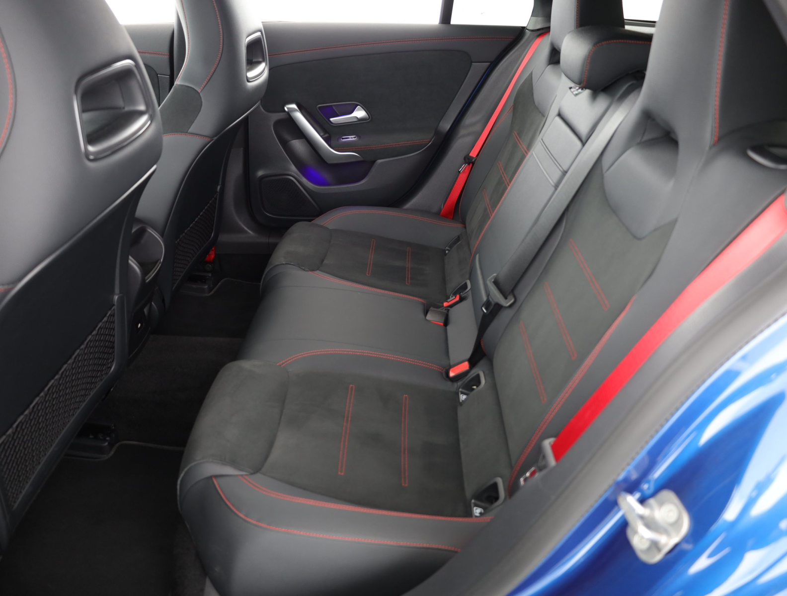 Mercedes-Benz CLA - 2025