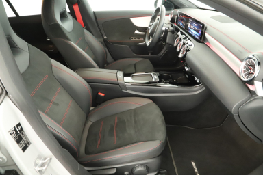 Mercedes-Benz CLA - 2025