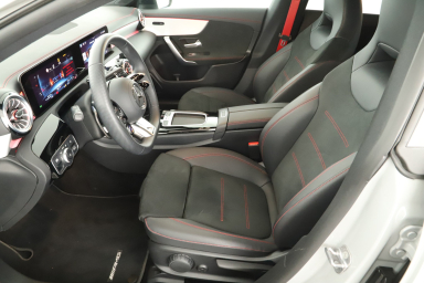 Mercedes-Benz CLA - 2025