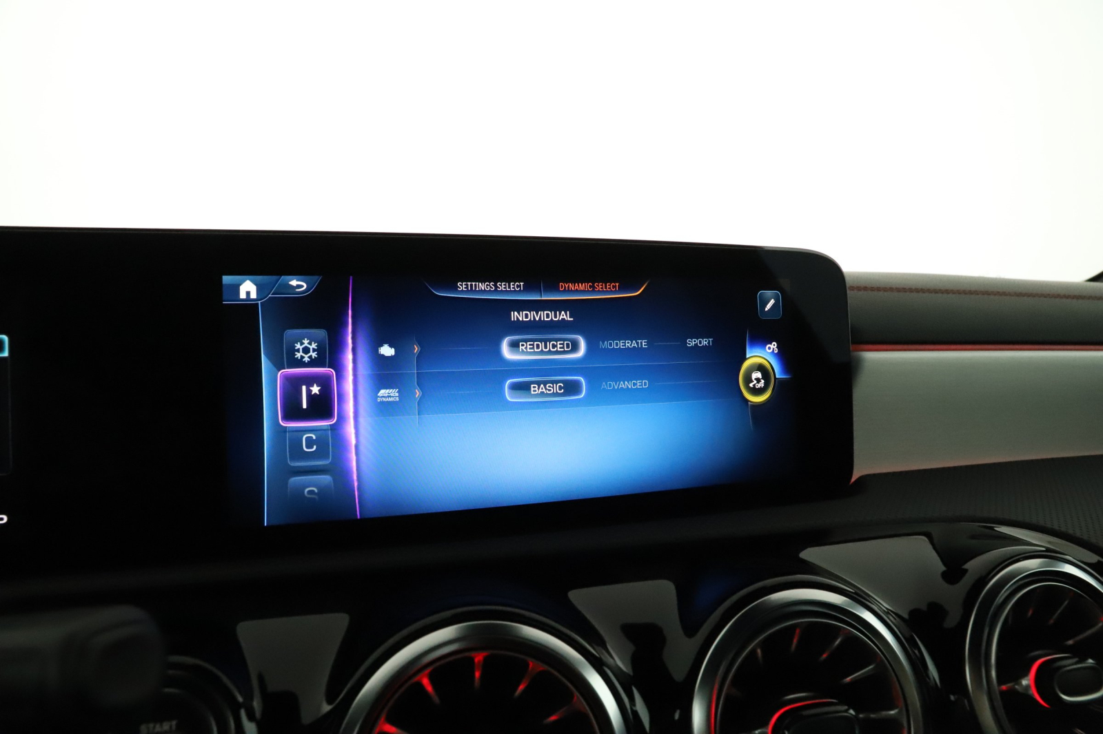 Mercedes-Benz CLA - 2025