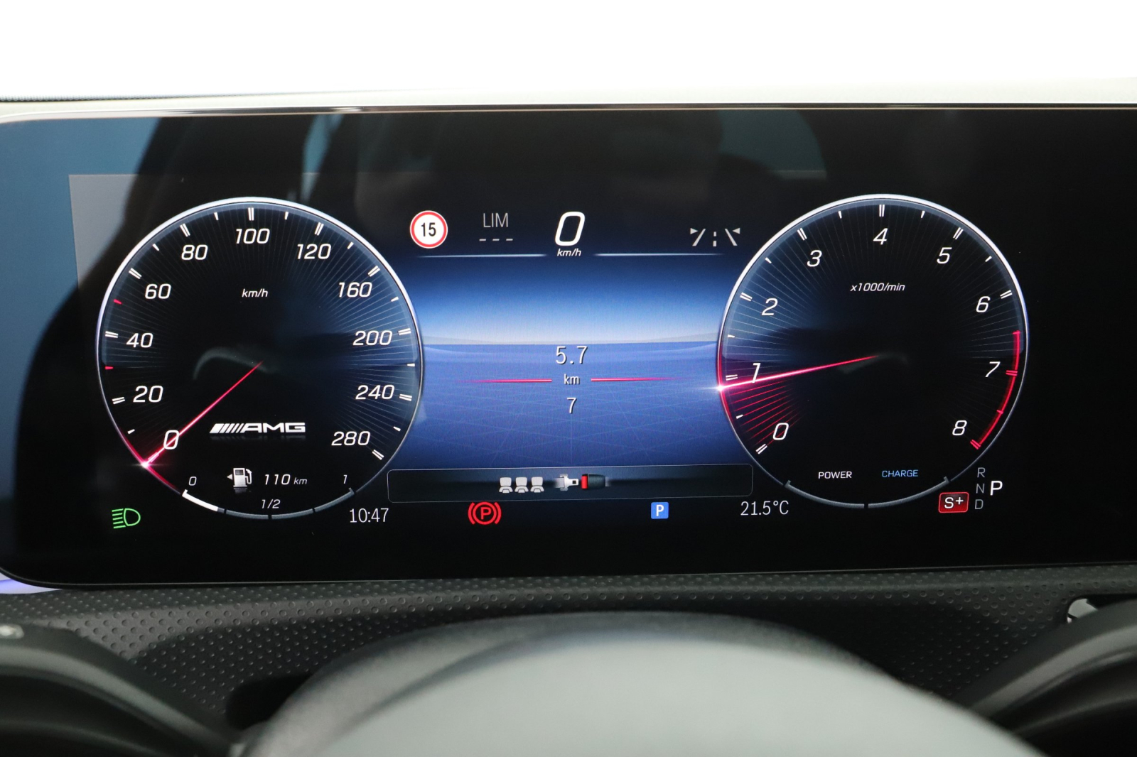 Mercedes-Benz CLA - 2025