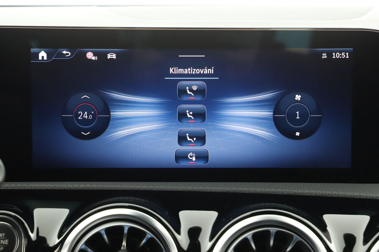 Mercedes-Benz CLA - 2025