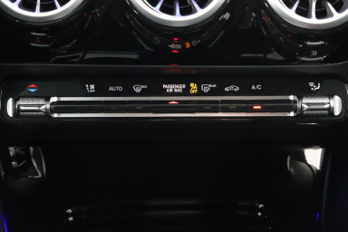 Mercedes-Benz CLA - 2025