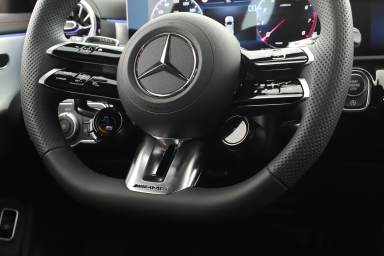 Mercedes-Benz CLA - 2025