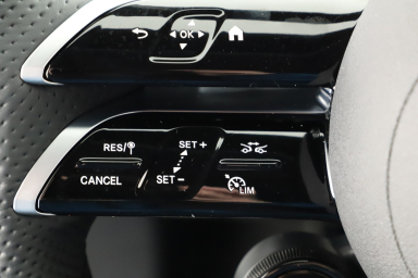 Mercedes-Benz CLA - 2025