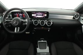 Mercedes-Benz CLA - 2025