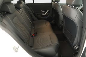 Mercedes-Benz CLA - 2025