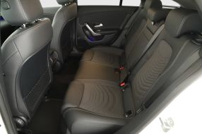 Mercedes-Benz CLA - 2025