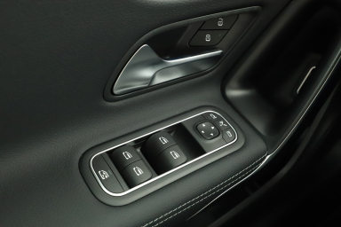 Mercedes-Benz CLA - 2025