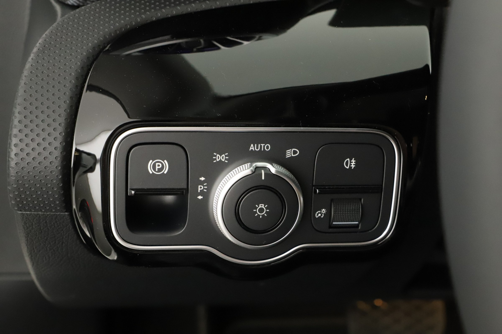 Mercedes-Benz CLA - 2025