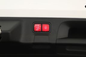 Mercedes-Benz CLA - 2025