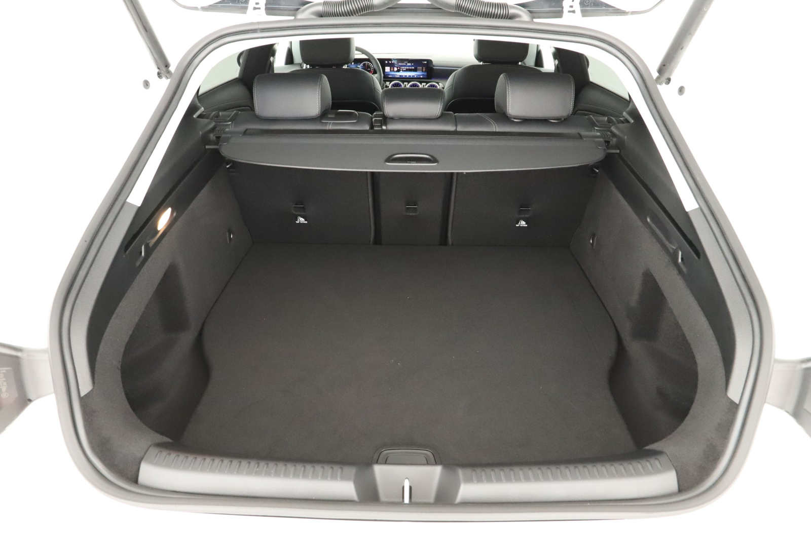 Mercedes-Benz CLA - 2025