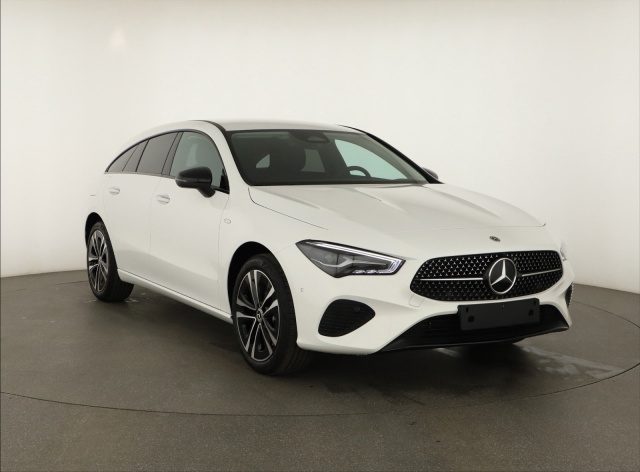 Mercedes-Benz CLA 2025