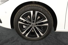 Mercedes-Benz CLA - 2025