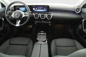 Mercedes-Benz CLA - 2025