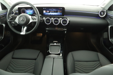 Mercedes-Benz CLA - 2025