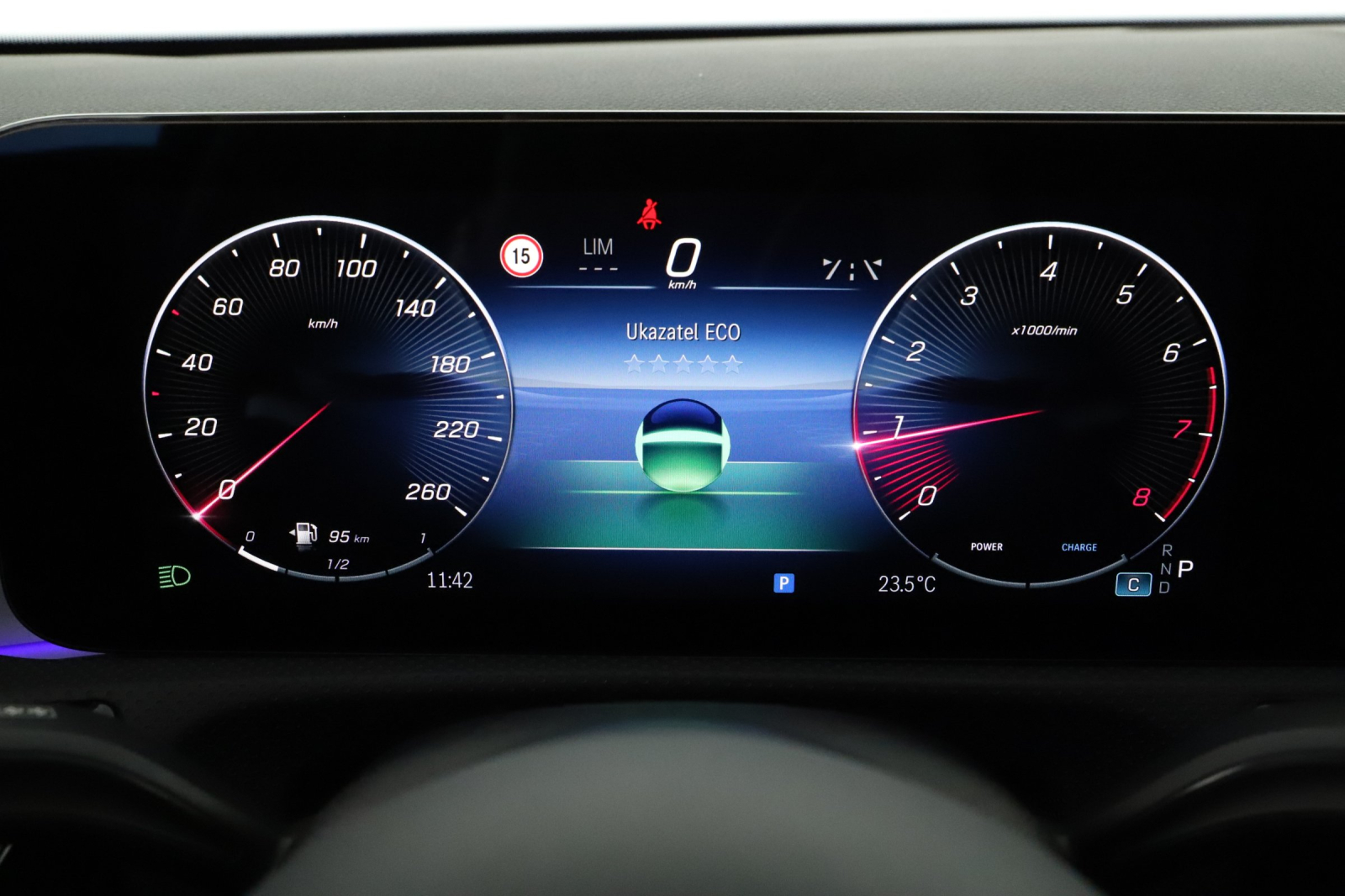 Mercedes-Benz CLA - 2025
