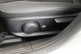 Mercedes-Benz CLA - 2025