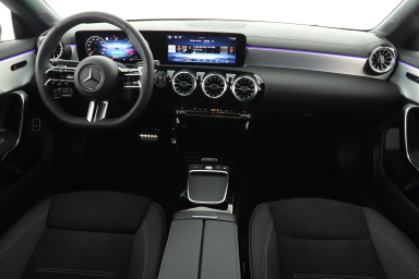 Mercedes-Benz CLA - 2025