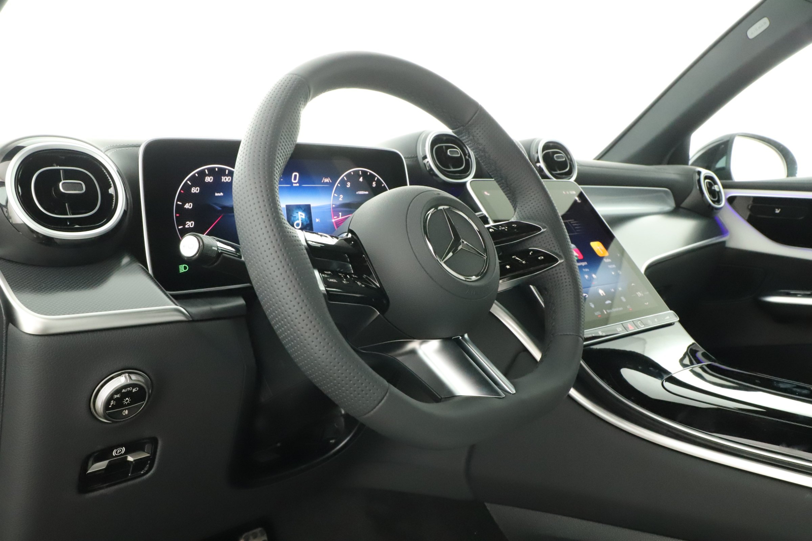 Mercedes - Benz GLC Coupe - 2025