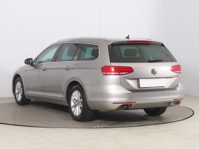 Volkswagen Passat - 2015