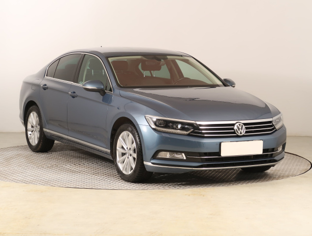 Volkswagen Passat, 2015