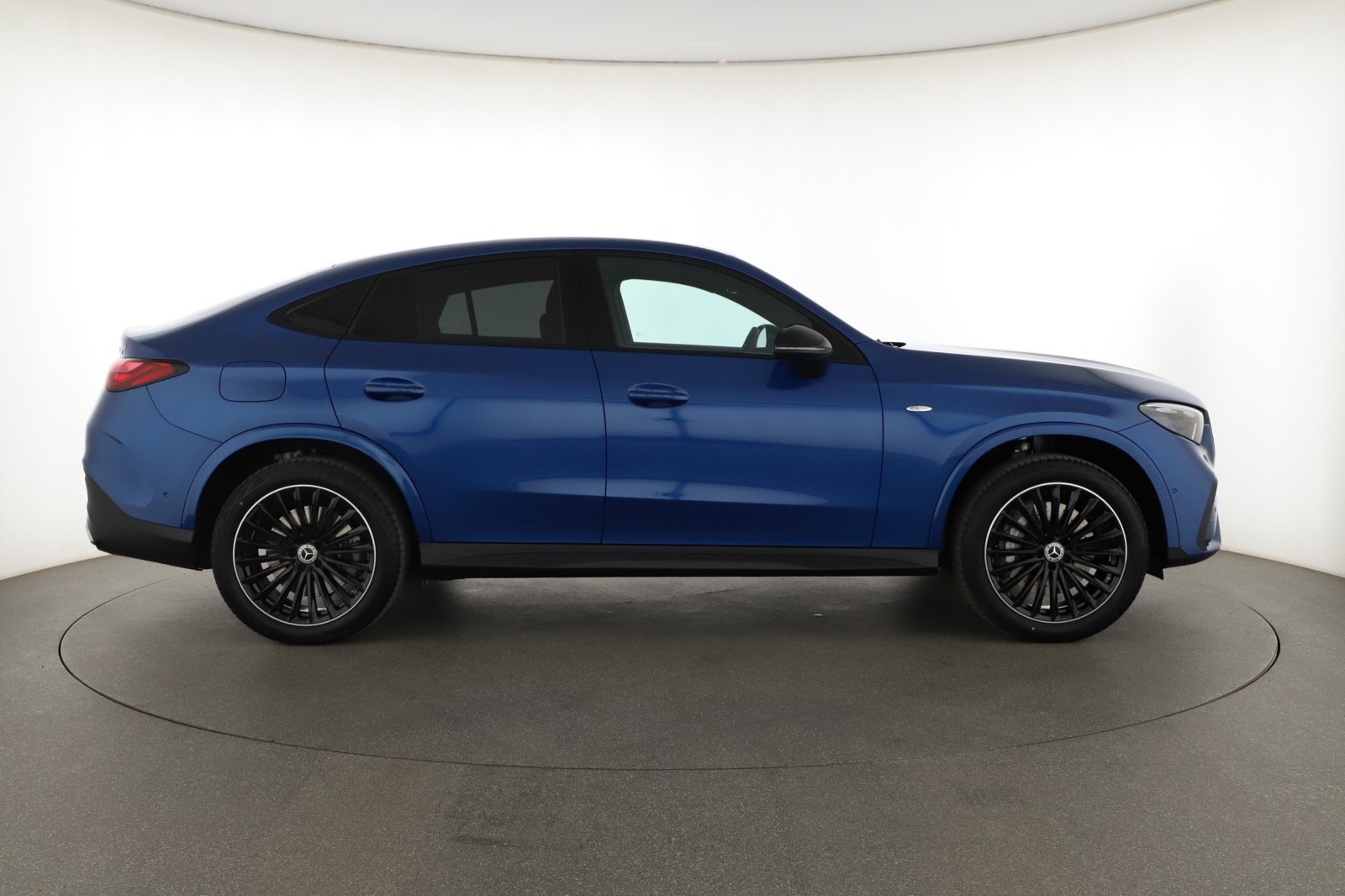 Mercedes - Benz GLC Coupe - 2025