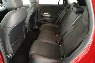 Mercedes - Benz GLA - 2025