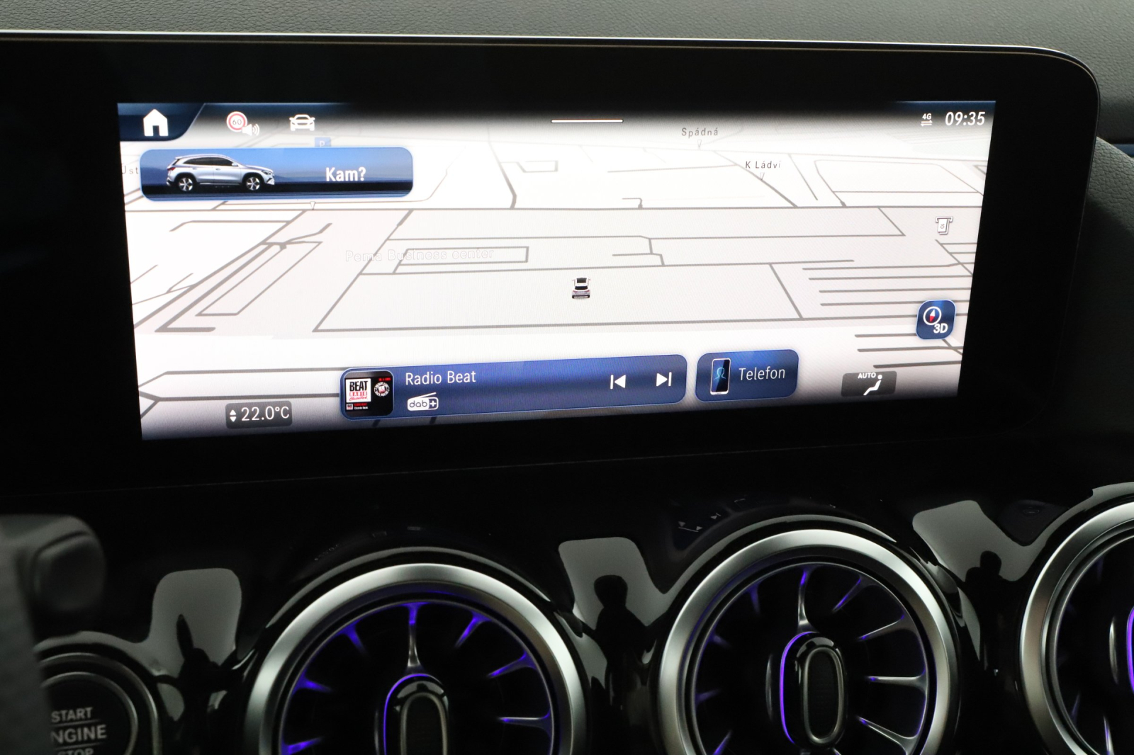 Mercedes - Benz GLA - 2025