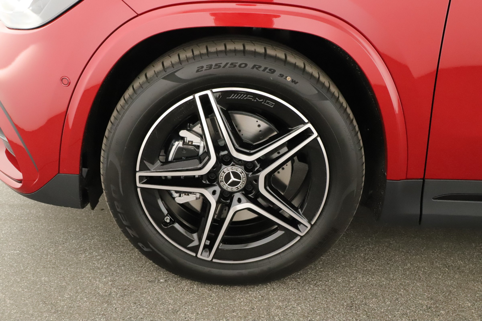 Mercedes - Benz GLA - 2025