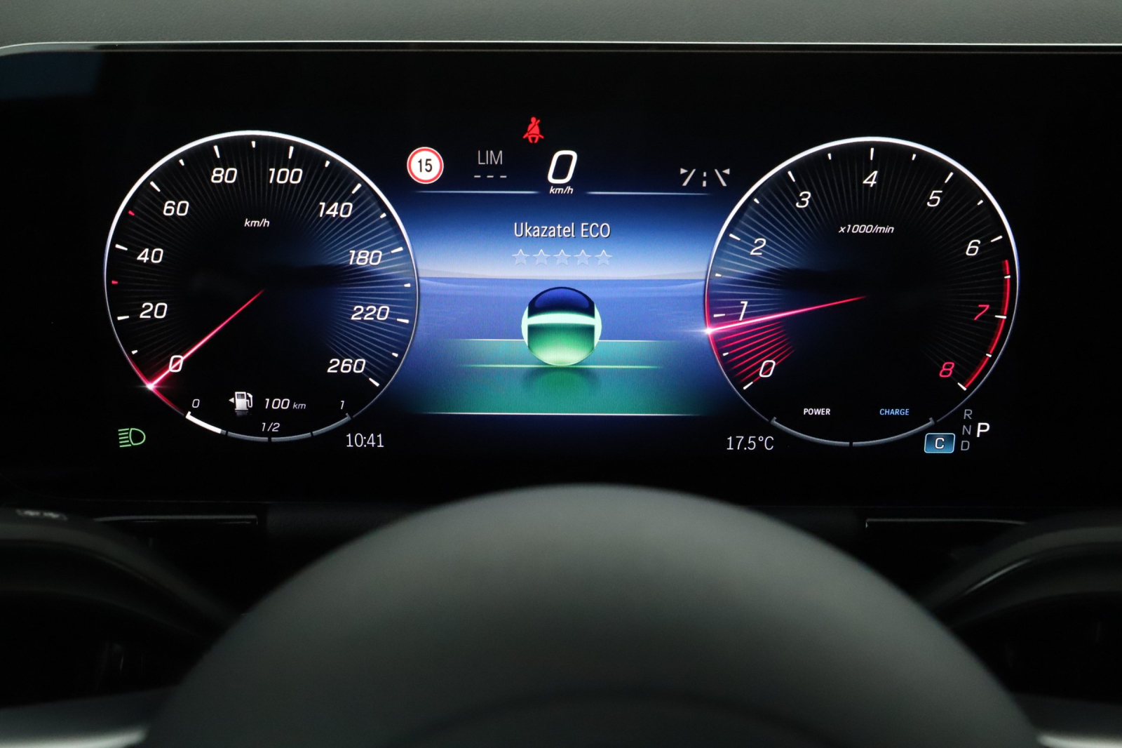 Mercedes - Benz GLA - 2025