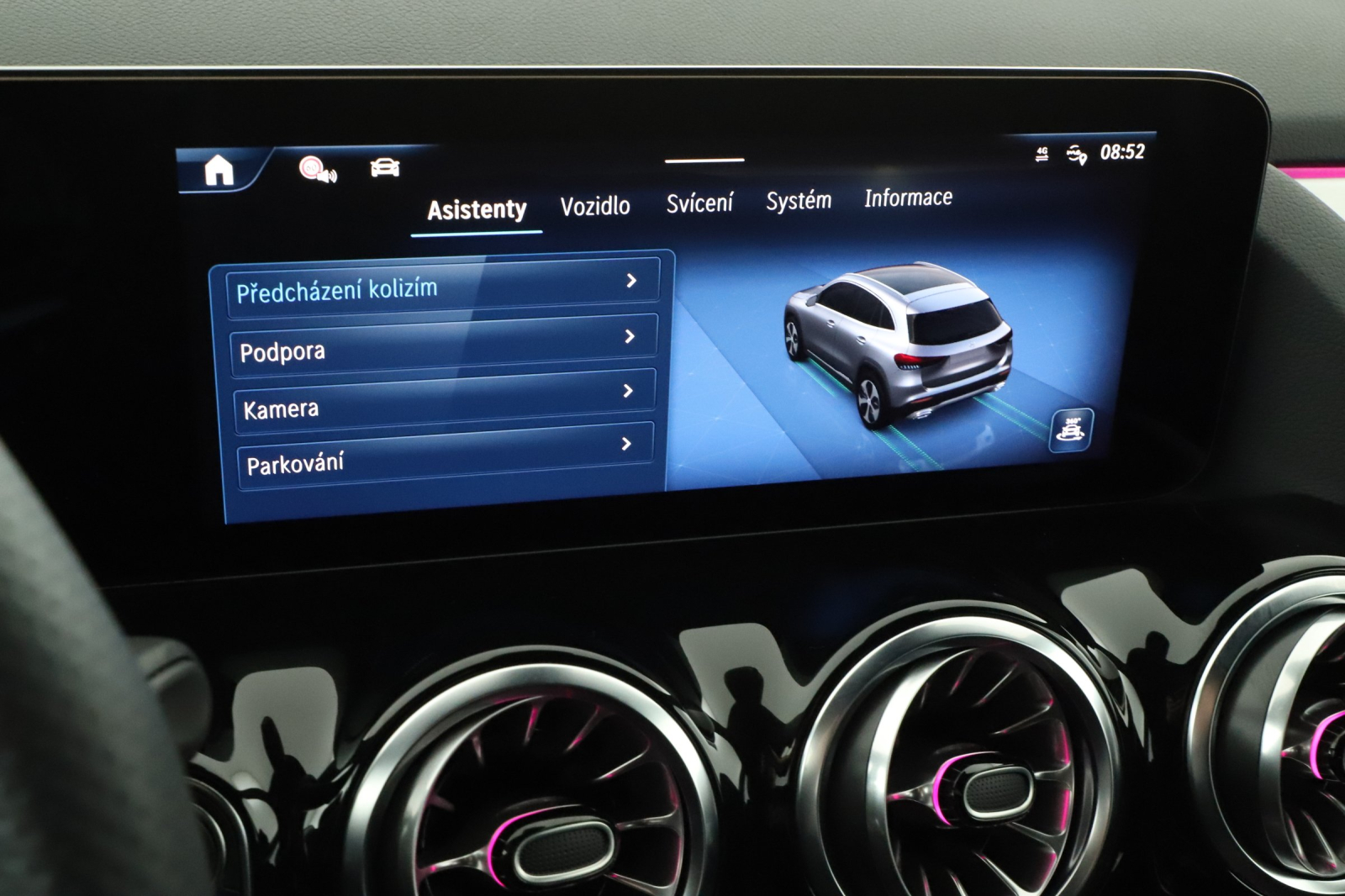 Mercedes - Benz GLA - 2025